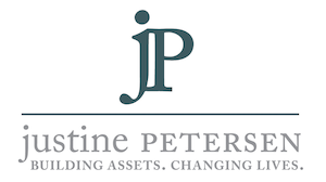 Justine PETERSEN Logo